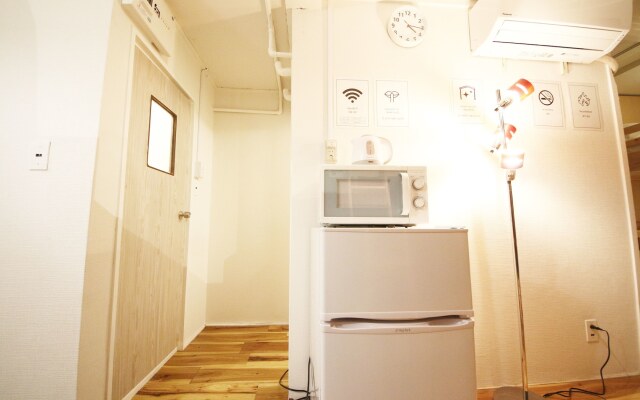 coins hostel tenjin