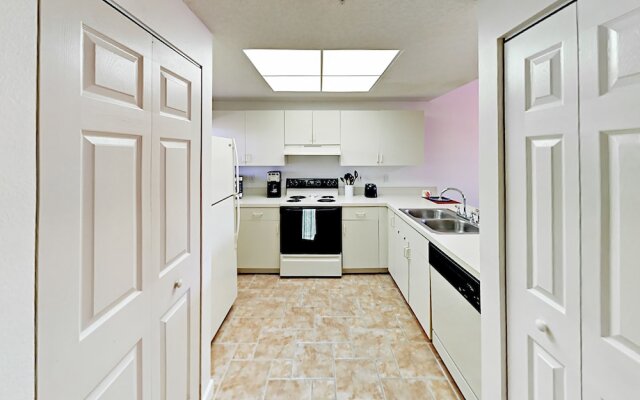 Beach-Themed #F32 - 2 Br Condo