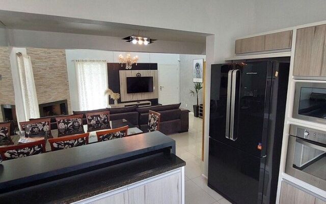 Casa Lotus Piscina Conforto e Elegancia