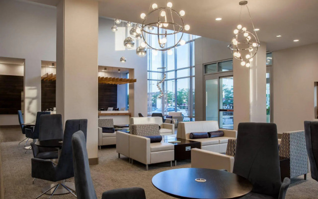 Holiday Inn Cleveland Clinic by IHG