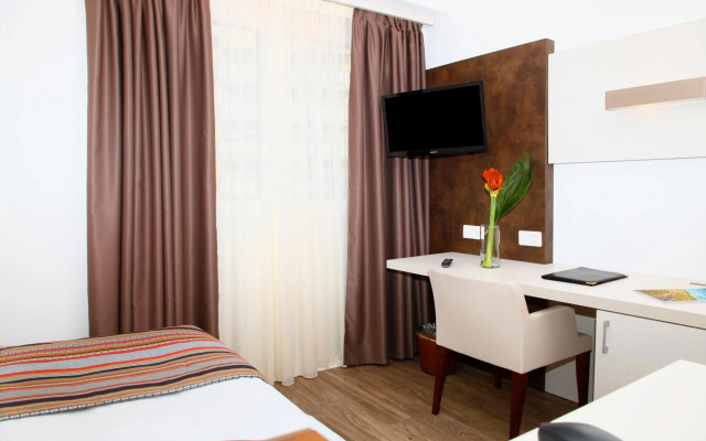 Hotel Colorado – Guest Rooms – Lugano