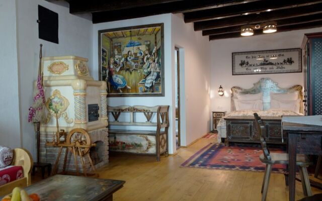 Taschler Haus Boutique
