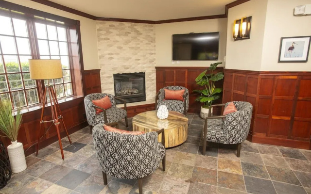 Shearwater Inn