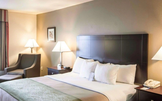Comfort Inn & Suites Mansfield