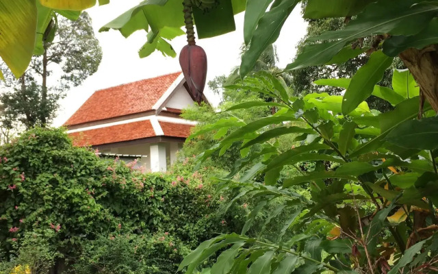 Montra Nakhon Guesthouse
