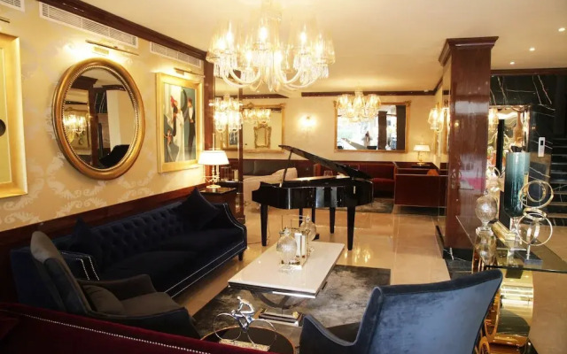 Grand Concerto Hotel