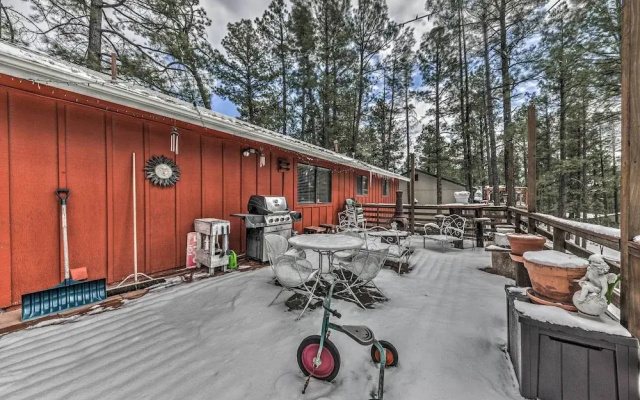 Ruidoso Vacation Rental House w/ Deck & Chiminea!