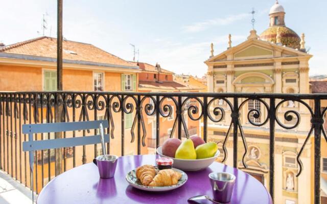 Ross 5- F2, Lumineux, Balcon, Loft, Clim, Vieux-Nice