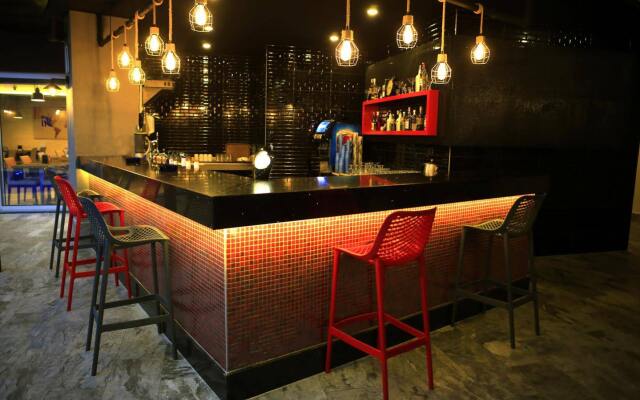 Ramira City Hotel - Adults Only