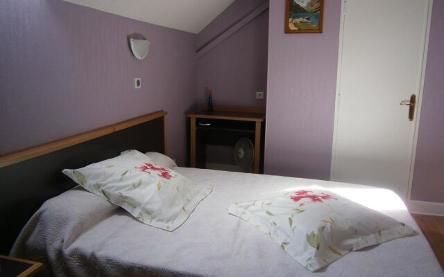 House With 2 Bedrooms in Lourdes, With Wonderful Mountain View, Enclos