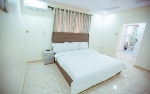Immaculate 1-bed Apartment in Lagos