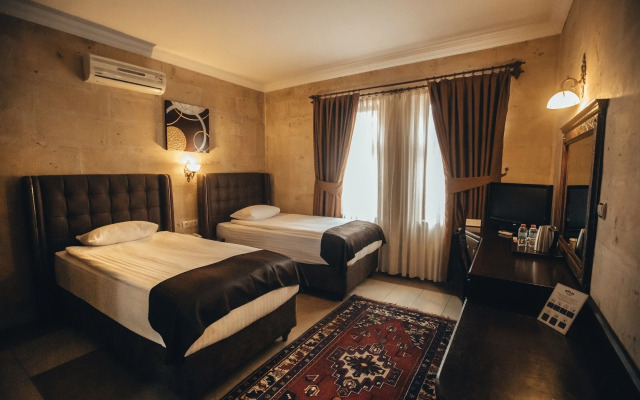 Royal Stone Houses - Goreme