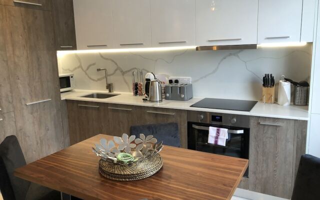 Chic Apt in the heart of Camden by City Stay London