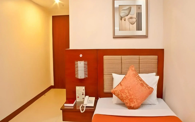 Royal Garden Hotel