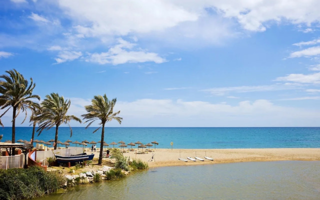 Marbella Pool House Ph78 On Sea Shore