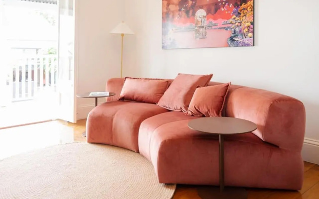 Miss Midgley's - Drawing Room