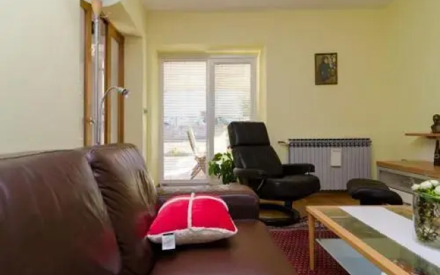 Apartment Zoranica I
