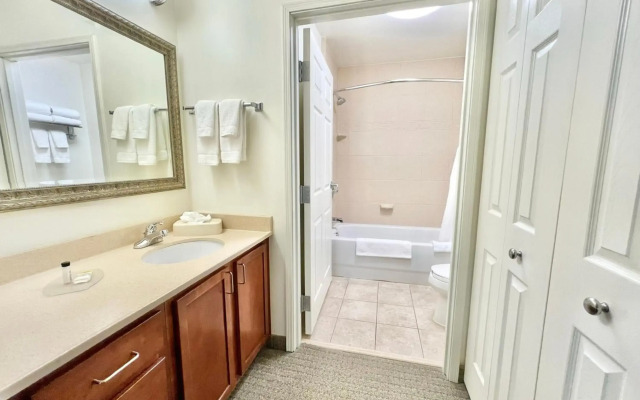 Staybridge Suites Detroit Novi by IHG