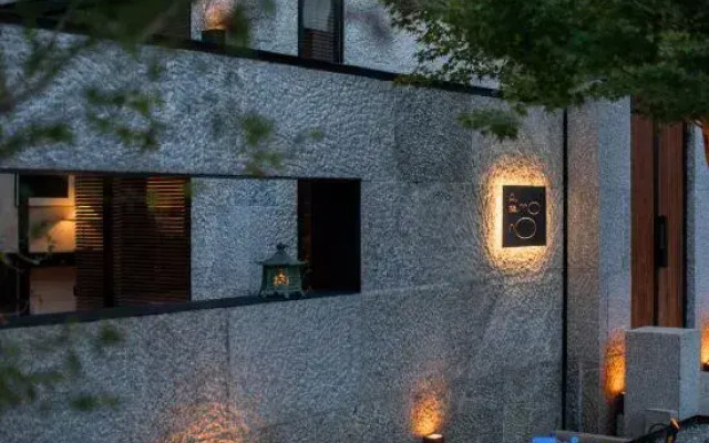 Dali Fengyin Homestay (Xizhou 1806 Town Branch)