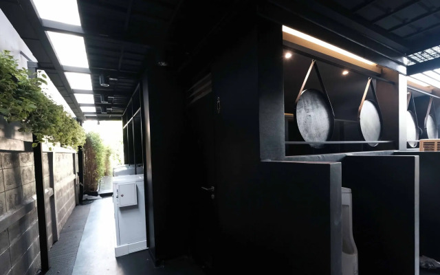 Kloem Hostel - Adults Only