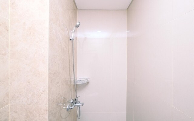 Nice Studio At 7Th Floor Transpark Cibubur Apartment