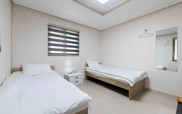 Hub Guest House