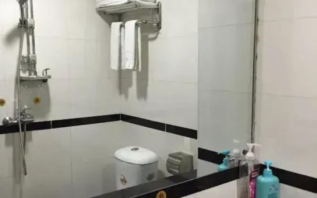 Lengshuijiang Jinlong Hotel