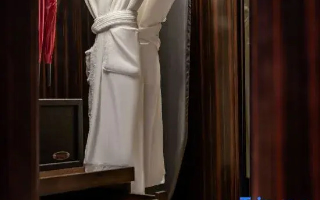 Tianyue Minshan Hotel