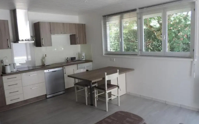 Gîte Sainte-Eulalie-en-Born, 2 pièces, 3 personnes - FR-1-360-697