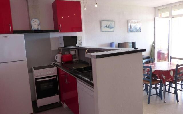 Appartement Le Lavandou, 2 pièces, 4 personnes - FR-1-308-61
