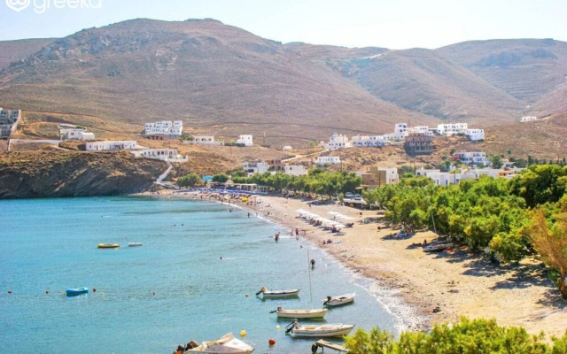 Siesta Villas, Cycladic Elegance With Castle View