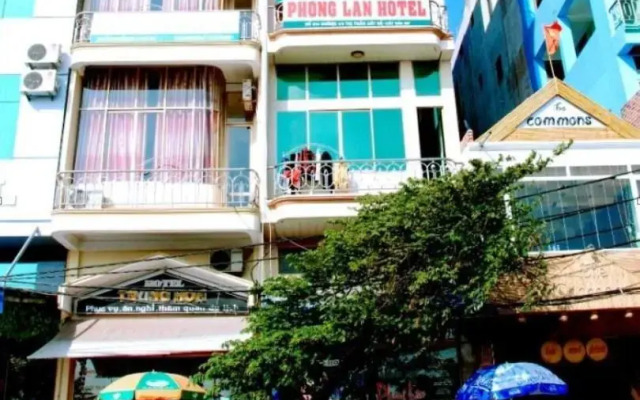 Phong Lan Hotel