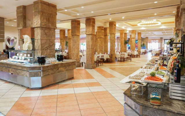 Charmillion Sea Life Resort