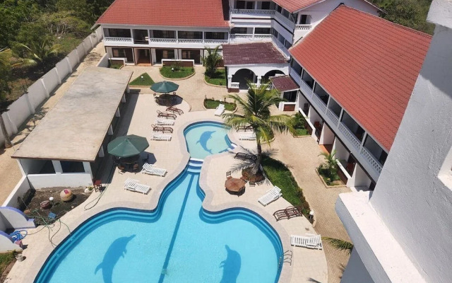 Diani Palm Resort & Apartments