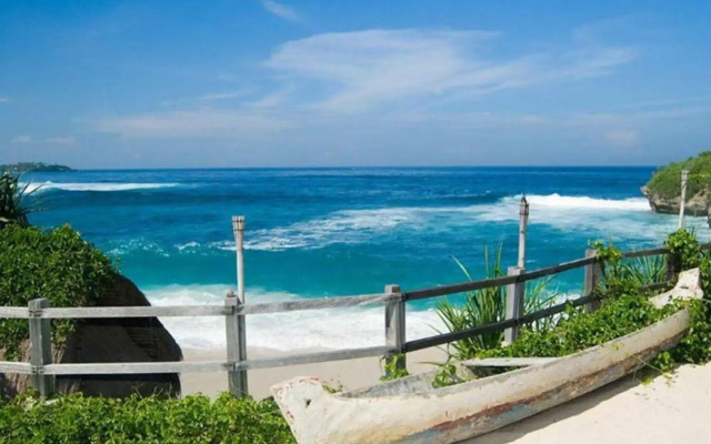 Lembongan Island Beach Villas