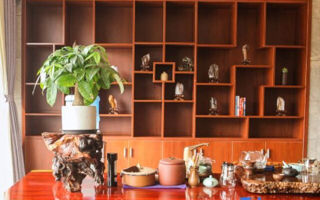 Yuxi Tiancheng Xianhu Hotel