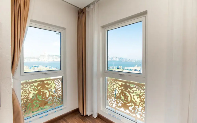 Pusan Ha Long Hotel