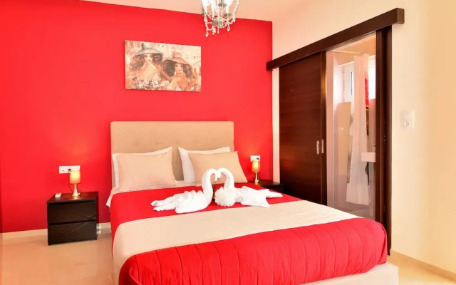 Luxury Suites in Stavromenos