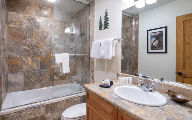 Bear Creek Lodge 111a 1 Bedroom Condo by Alpine Lodging Telluride