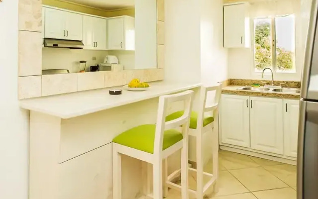 Apartment at Garden Condos