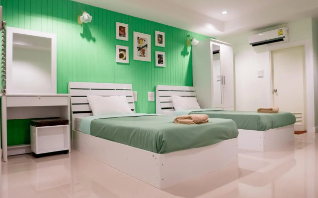 UJ Apartment