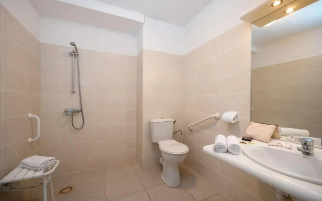 Nemea Appart Hotel Home Suite Nancy Centre