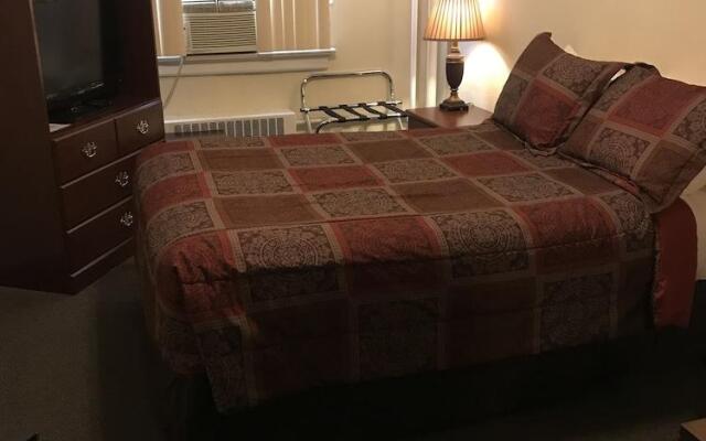 The Mountaineer Hotel