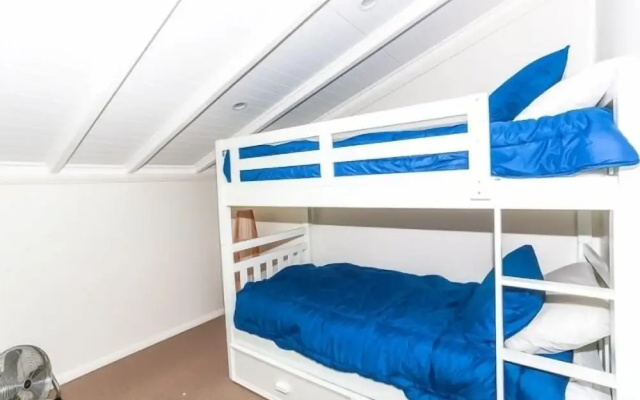 Taranaki – Guest Rooms – Mooloolaba