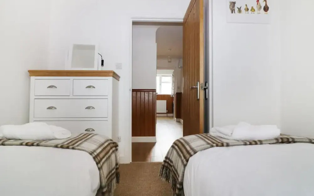 Crokers Cottage, Newton Abbot