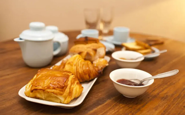 46FM Montauban Guesthouse