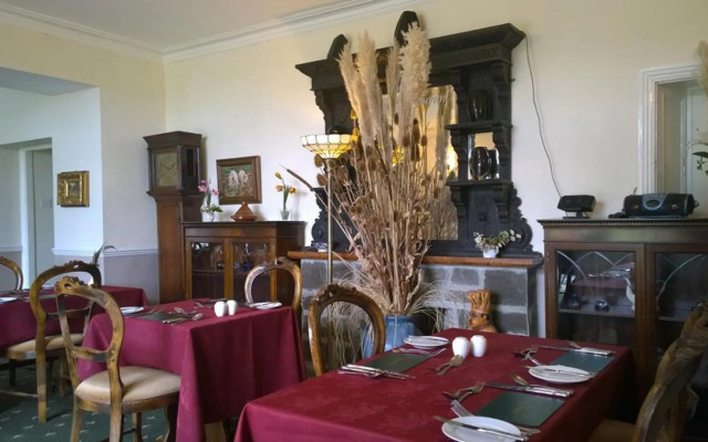 Trimstone Manor Country House Hotel