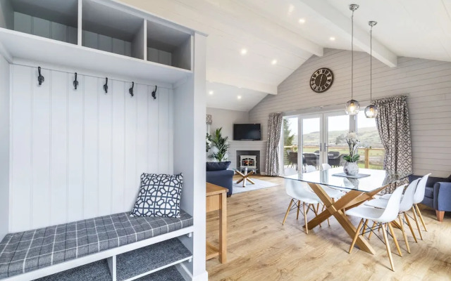 Throstle Nest Farm Lodges