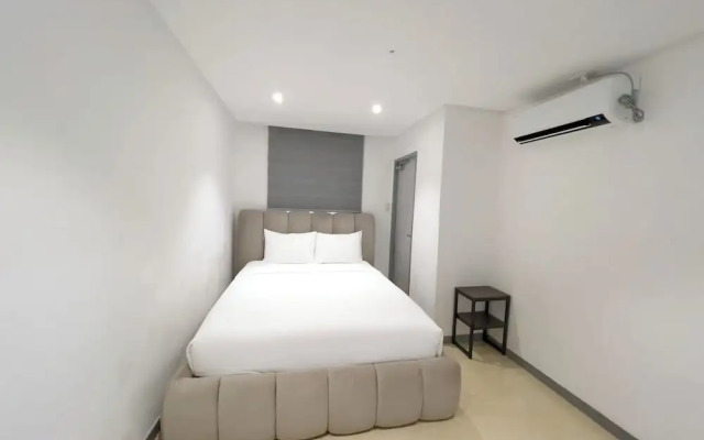 The Clover Hotel
