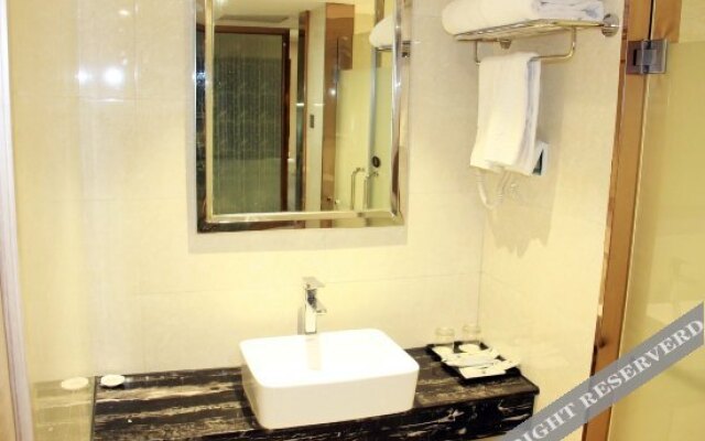 Shangpin Bojia Hotel (Shenzhen Songyuanxia Metro Station Capitel Branch)